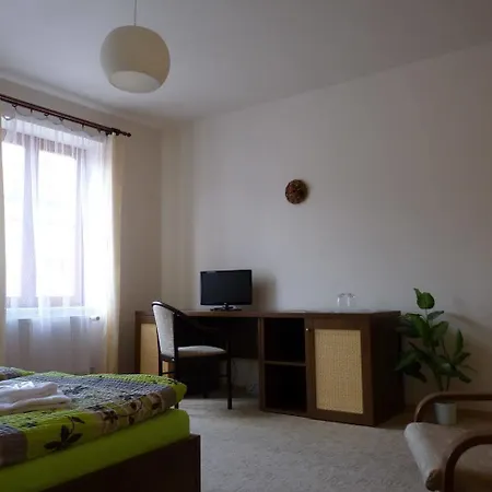 Отель Art 3*