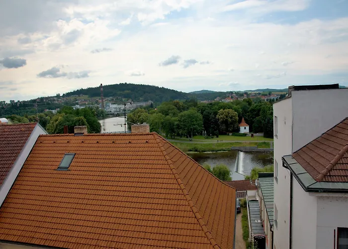 Art 3* Písek